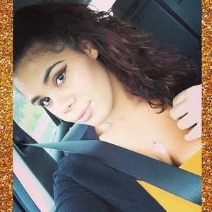 Meet your Posher, Makayla